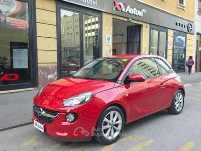 Usata Opel Adam Jam 69 CV (50 kW) 2016 Rosso Utilitaria