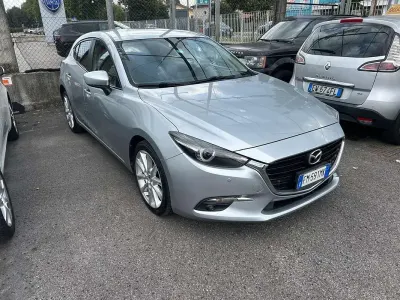 Usata Mazda 3 Exceed 150 CV (110 kW) 2017 Grigio Berlina