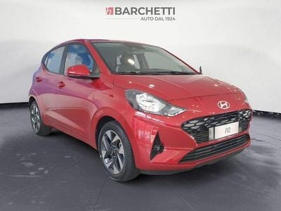 Usata Hyundai i10 67 CV (49 kW) 2023 Rosso Utilitaria