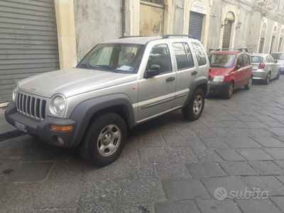 usata Jeep Cherokee 2.5 TD 5 porte Selec-Trac