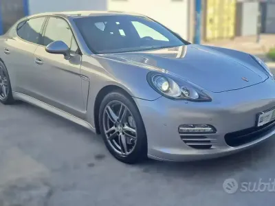 Usata Porsche Panamera