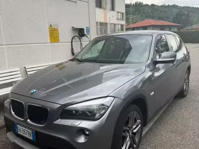 Usata BMW X1 Efficient Dynamics 150 CV (110 kW) 2011 Grigio SUV