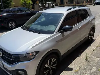 Usata VW T-Cross Style 95 CV (69 kW) 2019 Argento SUV