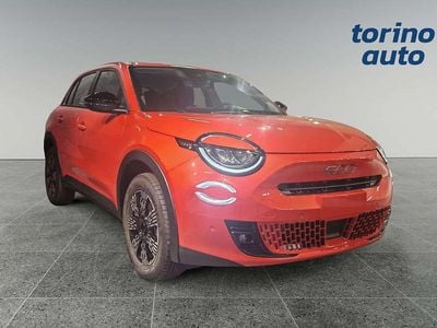 Nuova Fiat 600 Icon 110 CV (80 kW) 2026 Arancione SUV