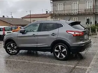 Usata Nissan Qashqai Tekna 110 CV (80 kW) 2016 SUV