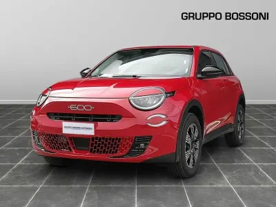 Usata Fiat 600 Icon 110 CV (80 kW) 2025 Rosso SUV
