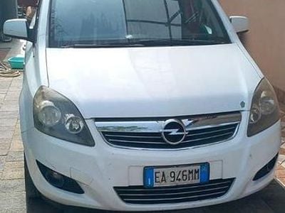 Occasion Opel Zafira 125 ch (91 kW) 2010 Blanc Monospace