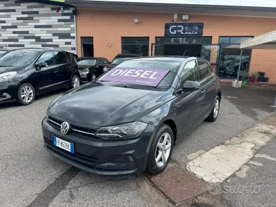 Usata VW Polo Comfortline 95 CV (69 kW) 2018 Grigio Utilitaria