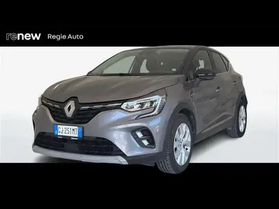 Usata Renault Captur Intens 145 CV (106 kW) 2022 Grigio scuro SUV