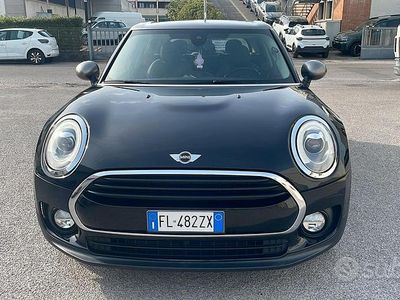 Usata Mini Cooper D 150 CV (110 kW) 2017 Nero Utilitaria