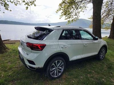 Usata VW T-Roc Advance 150 CV (110 kW) 2018 Bianco SUV
