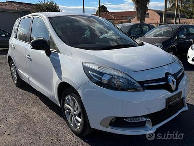 Bianco Usata 2015 Renault Scénic III XMOD Monovolume | 6990 € (Buon prezzo)