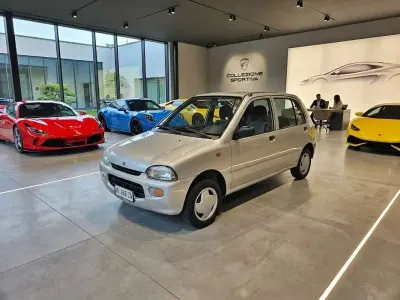 Usado Subaru Vivio 44 CV (32 kW) 1997 Plateado Utilitario
