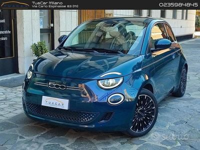 Usata Fiat 500e La Prima 86 kW (118 CV) 2023 Blu Berlina