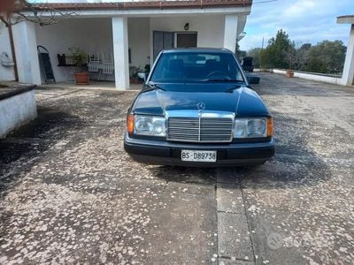 Usata Mercedes E200 136 CV (100 kW) 1993