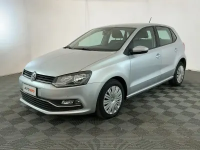 Usata VW Polo Comfortline 75 CV (55 kW) 2016 Argento Berlina