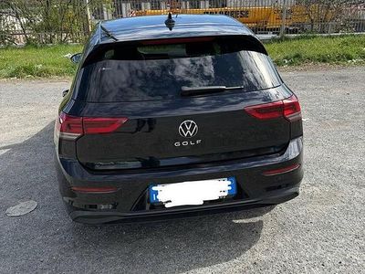 Second-hand VW Golf VII Edition 116 CP (85 kW) 2020 Negru Berlinǎ