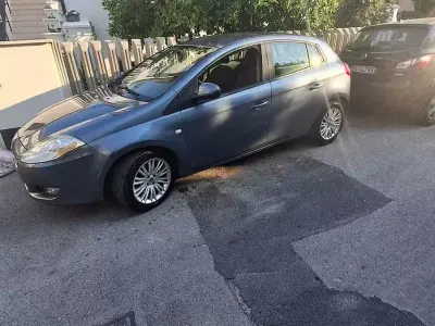 Usata Fiat Bravo 105 CV (77 kW) 2008 Utilitaria