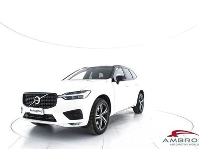 usata Volvo XC60 B4 Geartronic R-design del 2020 usata a Viterbo