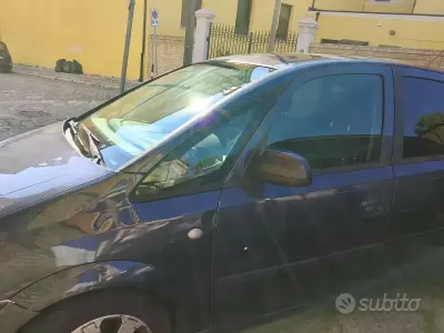 Usata Opel Meriva 90 CV (66 kW) 2006 Bluazzurro Monovolume