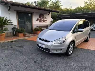 Occasion Ford S-MAX Titanium 140 PK (102 kW) 2008 Grijs MPV