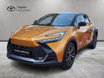 Usata Toyota C-HR Lounge 223 CV (164 kW) 2024 Giallo SUV
