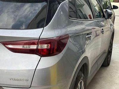 Usata Opel Grandland X Business 120 CV (88 kW) 2018 Argento SUV