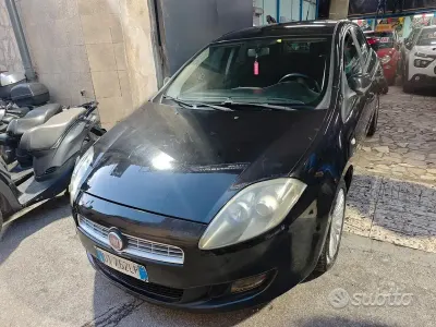 Usata Fiat Bravo Dynamic 105 CV (77 kW) 2008 Nero Utilitaria