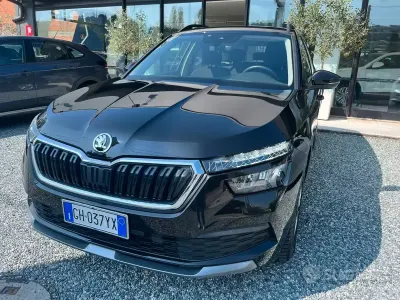 Usata Skoda Kamiq 110 CV (80 kW) 2022 Nero SUV