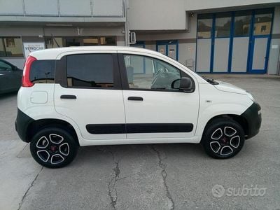 Second-hand Fiat Panda 4x4 S 86 CP (63 kW) 2021 Alb Hatchback