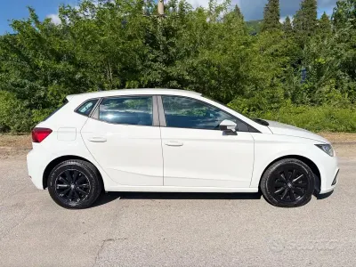 Usata Seat Ibiza XCELLENCE 80 CV (58 kW) 2018 Bianco Utilitaria