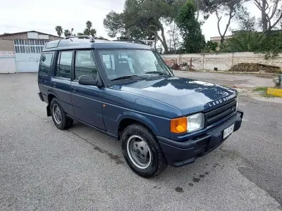 Usata Land Rover Discovery 113 CV (83 kW) 1994 Blu/azzurro SUV