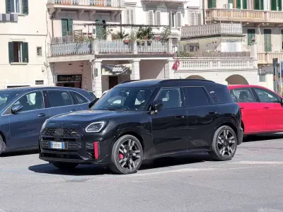 Usata Mini John Cooper Works Countryman 300 CV (220 kW) 2024 Nero SUV