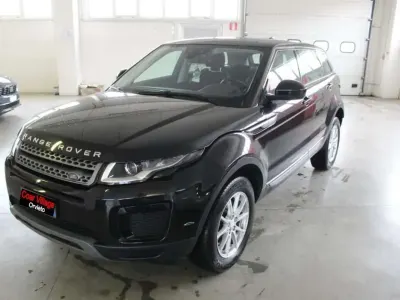 Usata Land Rover Range Rover evoque SE 150 CV (110 kW) 2017 Nero pastello SUV