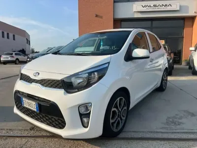 Usata Kia Picanto X-Line 65 CV (47 kW) 2019 Bianco Utilitaria
