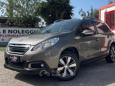 Usata Peugeot 2008 Active 92 CV (67 kW) 2015 Grigio SUV