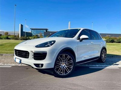 Usata Porsche Cayenne 245 CV (180 kW) 2016 Bianco SUV