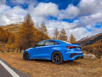 Usata Audi RS3 400 CV (294 kW) 2023 Blu Berlina