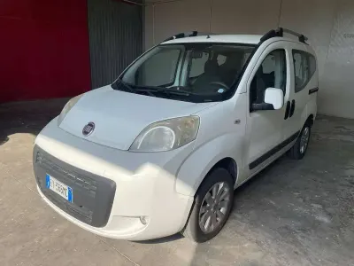 Usata Fiat Qubo Dynamic 77 CV (56 kW) 2015 Bianco Monovolume
