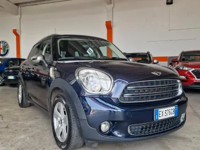 Usata Mini Cooper D Countryman 90 CV (66 kW) 2014 Bluazzurro SUV