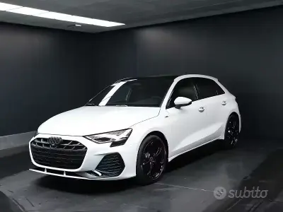Nuova Audi A3 S-Line 150 CV (110 kW) 2025 Verde Berlina