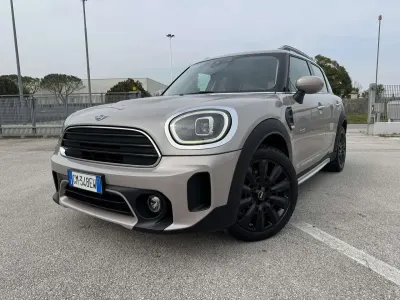 Usata Mini Cooper D Countryman Essential 150 CV (110 kW) 2022 Beige SUV