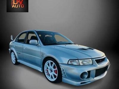 Usata Mitsubishi Lancer 280 CV (205 kW) 1999 Grigio Berlina