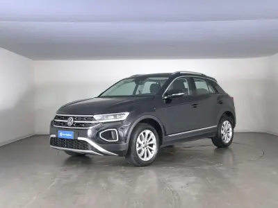 Usata VW T-Roc Style 116 CV (85 kW) 2025 Deep black perlato SUV