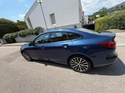 Usata BMW 218 Gran Coupé Sport Line 150 CV (110 kW) 2022 Bluazzurro Coupé