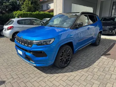 Usata Jeep Compass 179 CV (131 kW) 2021 Blu/azzurro SUV