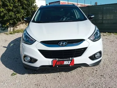 Usata Hyundai ix35 Xpossible 115 CV (84 kW) 2015 Bianco SUV