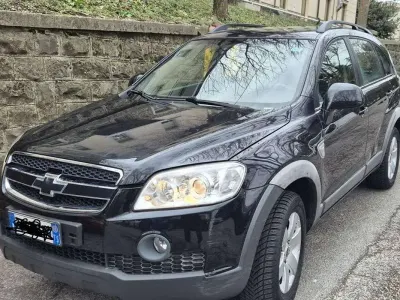 Usata Chevrolet Captiva 126 CV (92 kW) 2011 Nero SUV