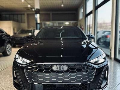 Nuova Audi A5 S-Line 204 CV (150 kW) 2026 Nero mythos met Station wagon