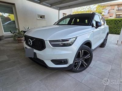 Usata Volvo XC40 R-Design 247 CV (181 kW) 2018 Bianco SUV